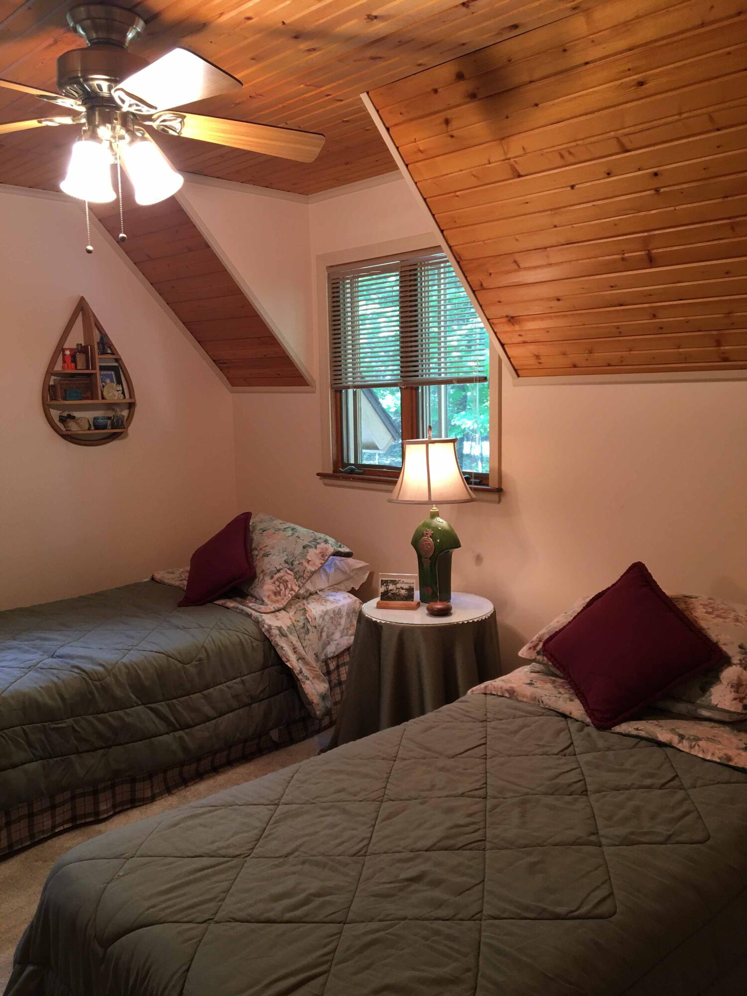 5714 Longbridge Road Pentwater, MI 49449 - Photo 17 of 23 bed2