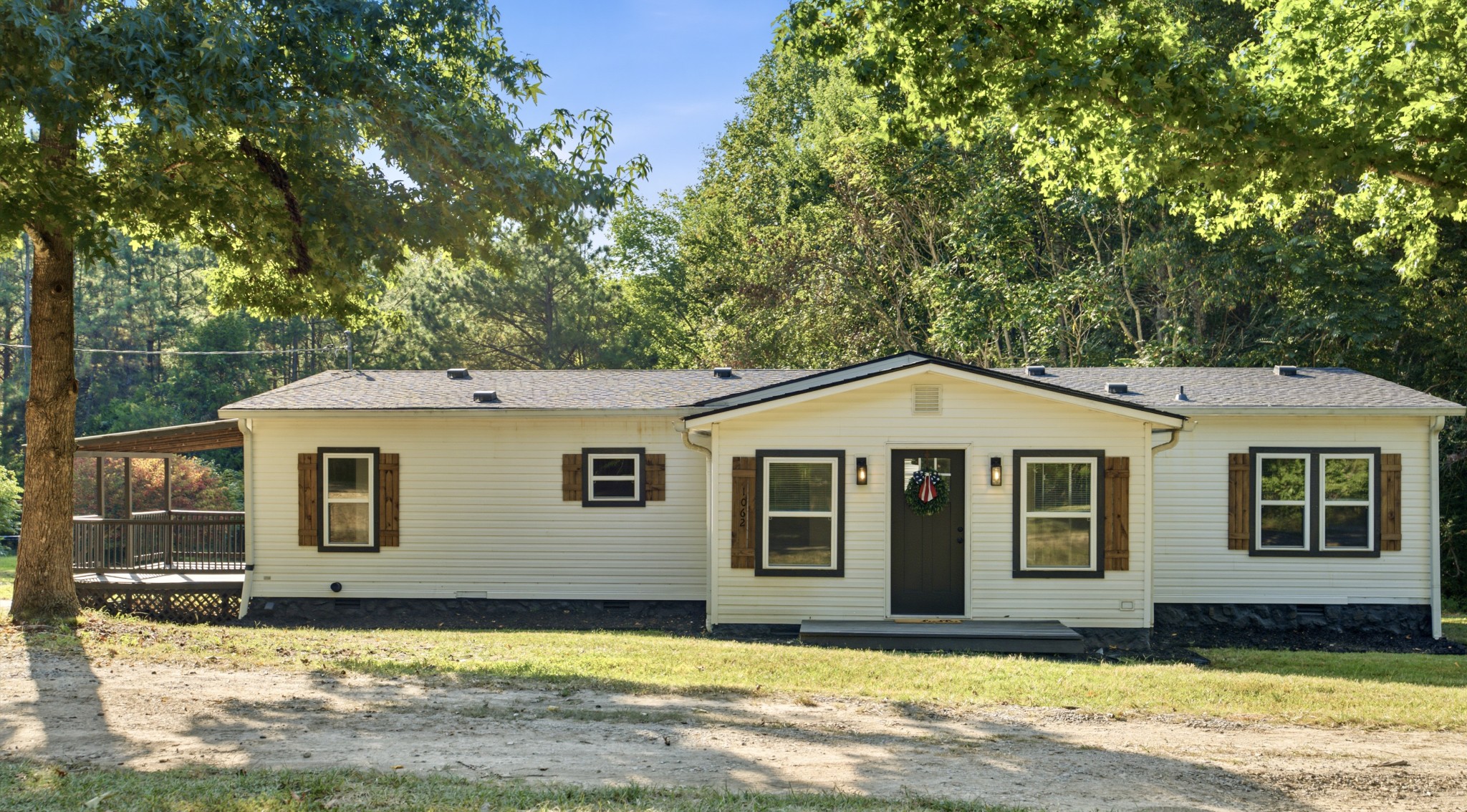 1062 Caps Ridge Dickson, TN 37055 - Photo 2 of 32 Gallery Image 2