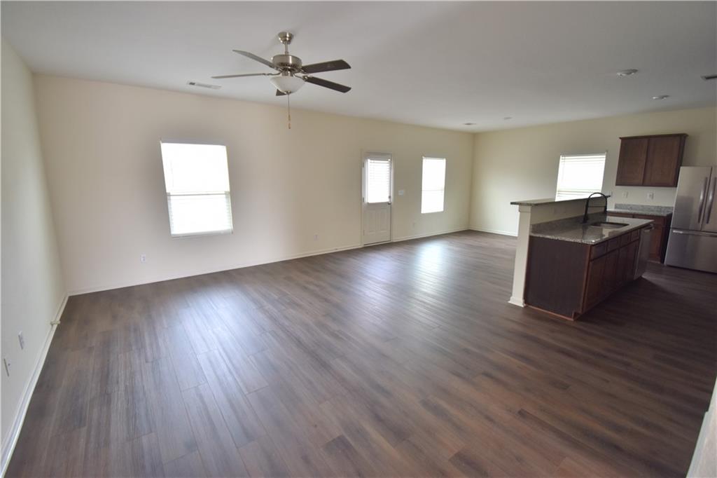 402 Merigold Way Pendergrass, GA 30567 - Photo 6 of 21