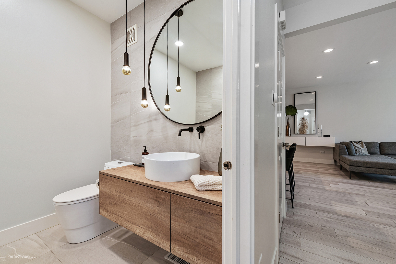 10200 Mulberry Lane, Unit G Bridgeview, IL 60455 - Photo 17 of 22 a bathroom with a toilet a sink and mirror