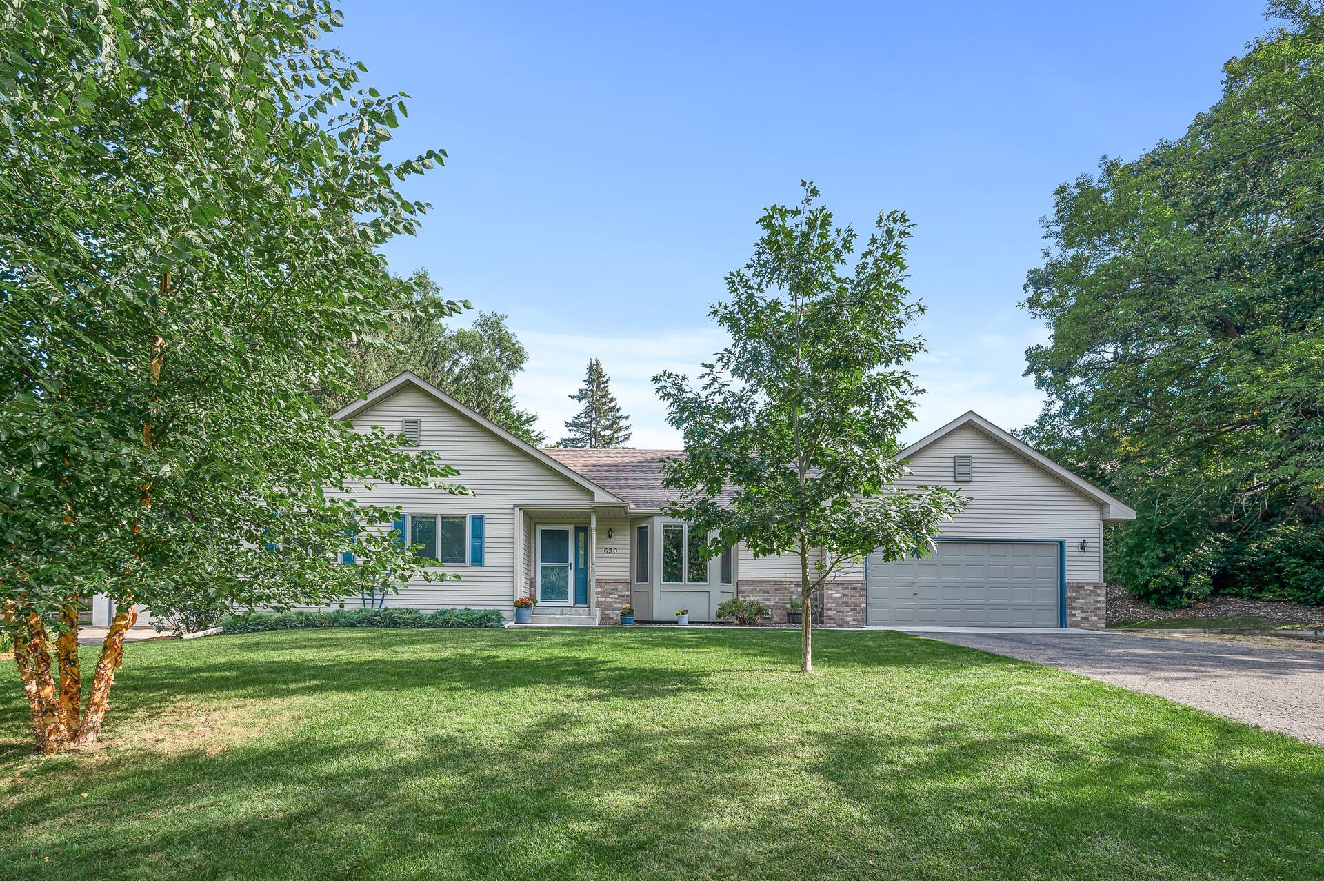 630 Burlington Road St. Paul, MN 55119 - Photo 1 of 33 Gallery Image 1