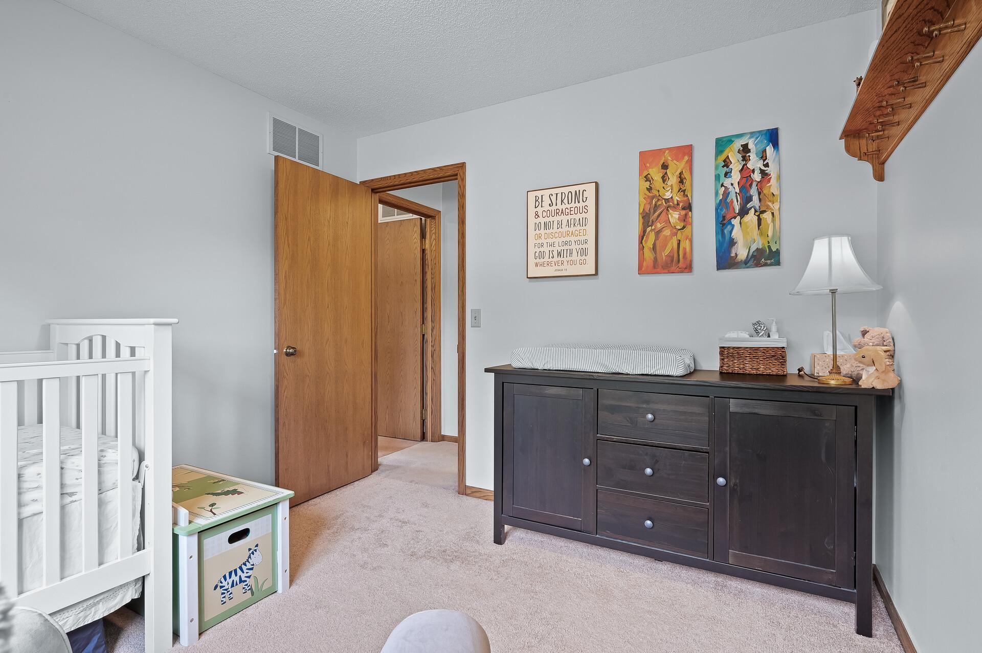 630 Burlington Road St. Paul, MN 55119 - Photo 19 of 33 Gallery Image 19