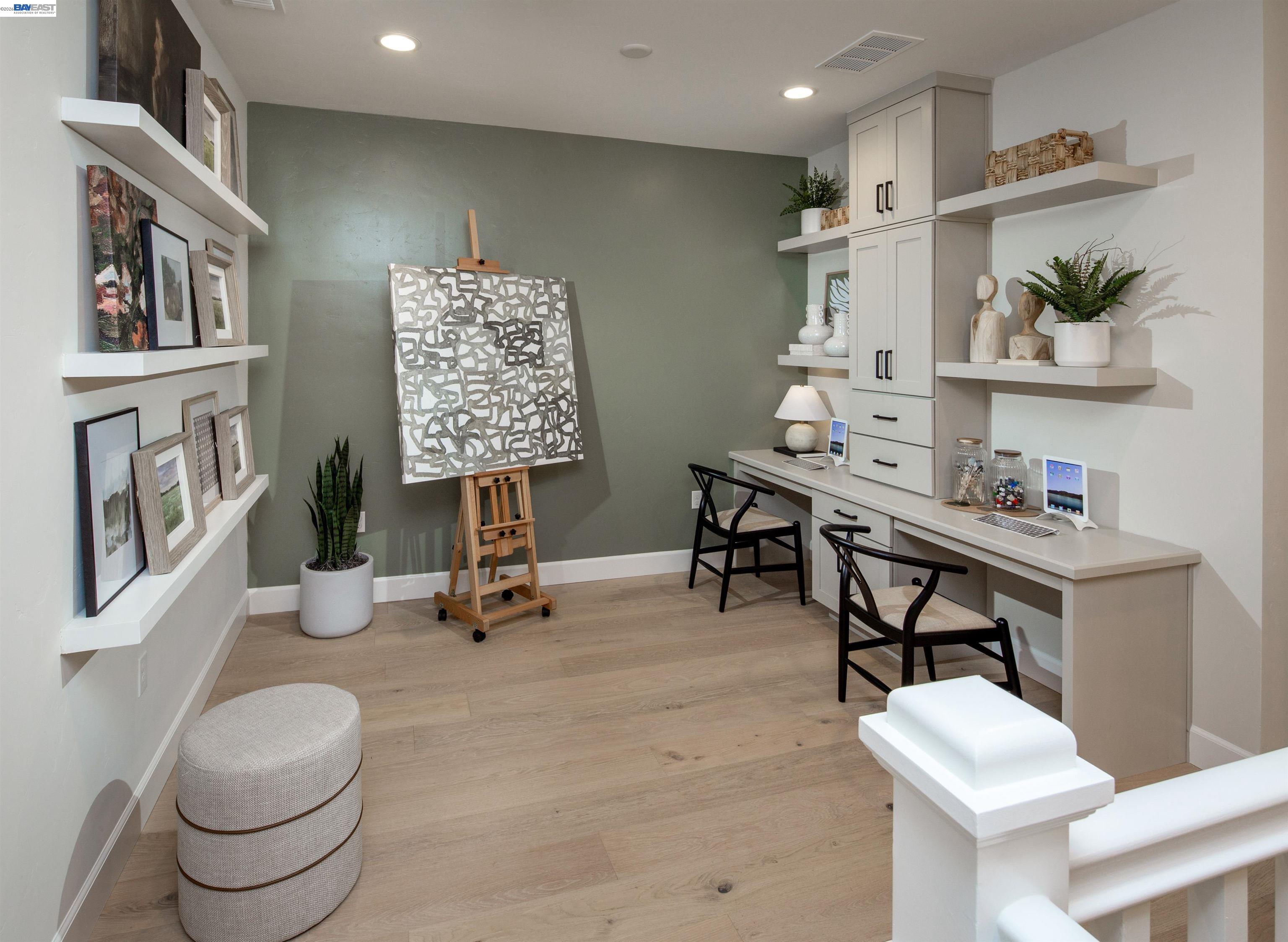 139 Compass Drive, Unit 2002 St. Helena, CA 94558 - Photo 12 of 17 Photo is of the model home, not the actual home for sale.