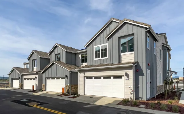 $732,131 | 139 Compass Drive, Unit 2002, St. Helena, CA 94558