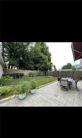 $1,600 | 113 Bartlett Avenue, Unit 3, Cranston, RI 02905