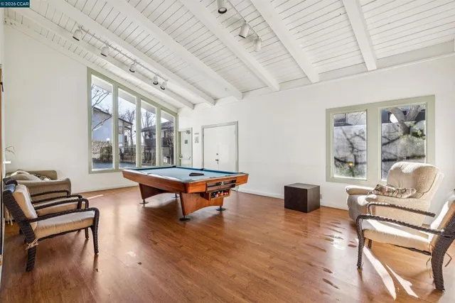 $348,000 | 1407-1407 Marchbanks Drive, Unit 3, Walnut Creek, CA 94598