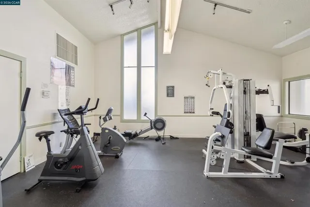 $348,000 | 1407-1407 Marchbanks Drive, Unit 3, Walnut Creek, CA 94598