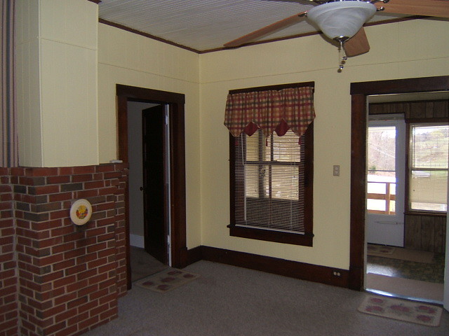 3149 Springwood Road Fincastle, VA 24090 - Photo 10 of 21 Kitchen