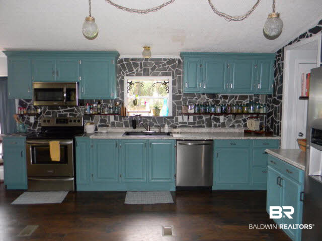 17101 Devine Road Loxley, AL 36551 - Photo 10 of 26 Kitchen 3