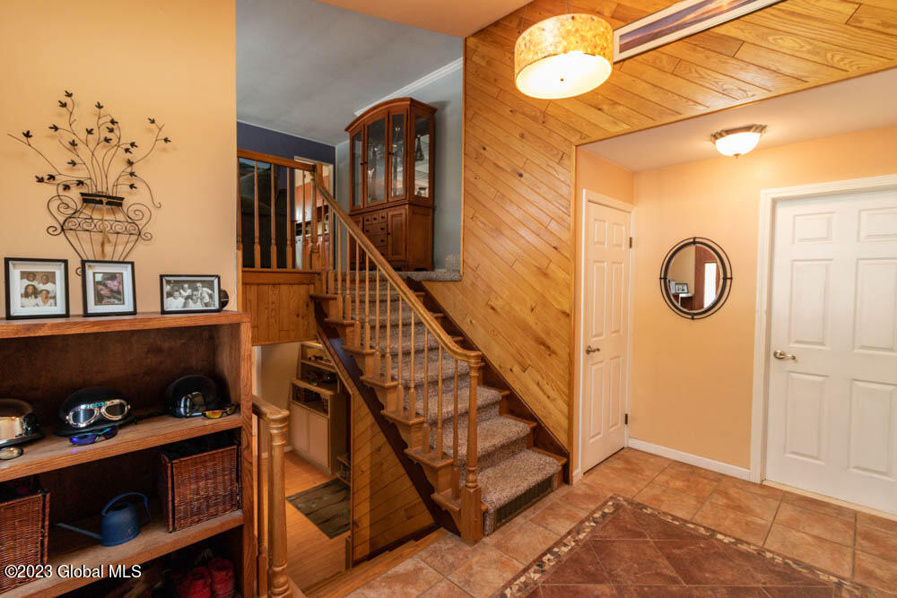 137 Ashdown Road Ballston, NY 12019 - Photo 19 of 64 .