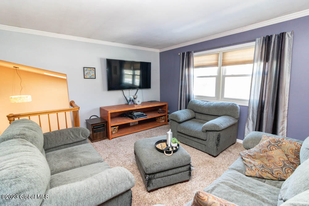 137 Ashdown Road Ballston, NY 12019 - Photo 24 of 64 .