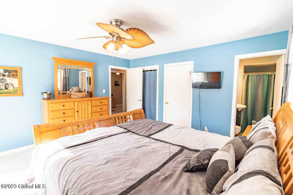 137 Ashdown Road Ballston, NY 12019 - Photo 48 of 64 .