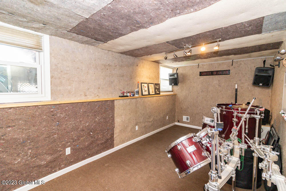 137 Ashdown Road Ballston, NY 12019 - Photo 62 of 64 .