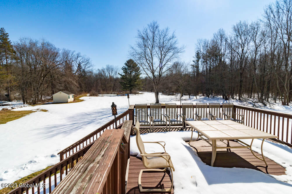 137 Ashdown Road Ballston, NY 12019 - Photo 10 of 64 .
