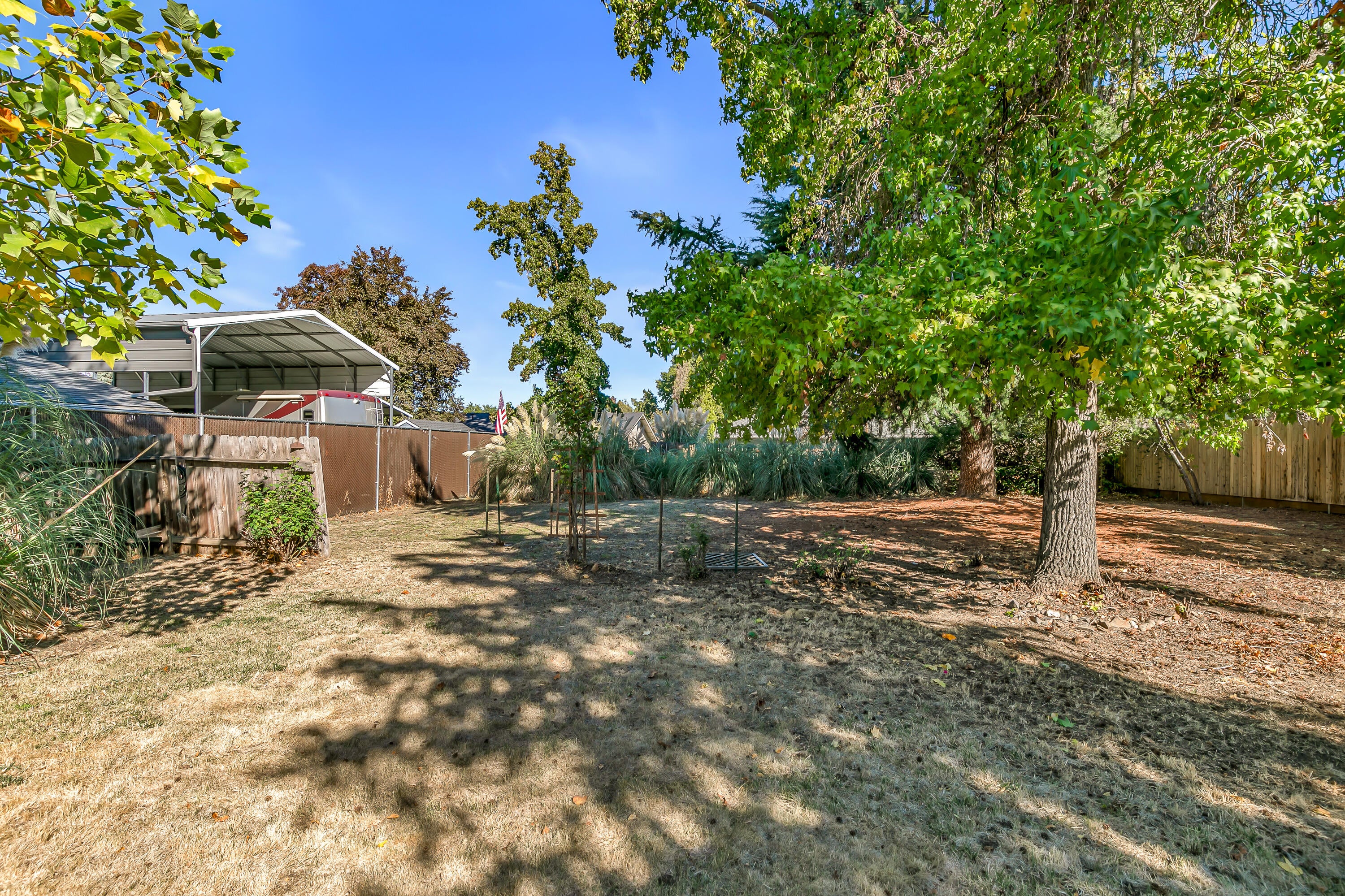 3279 Delta Waters Road Medford, OR 97504 - Photo 19 of 20 19