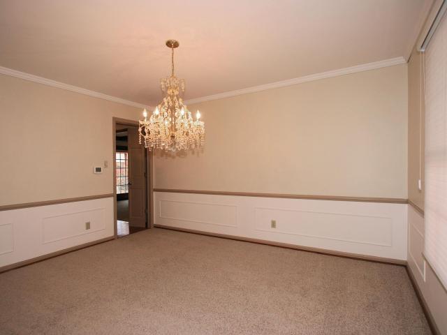8750 Staghorn Road Indianapolis, IN 46260 - Photo 3 of 12 Gallery Image 3