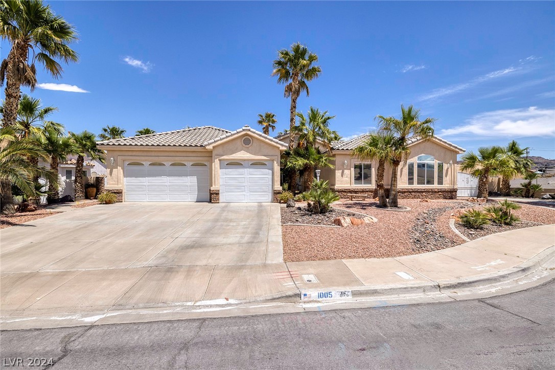 1005 Norellat Road Henderson, NV 89011 - Photo 3 of 48 Gallery Image 3