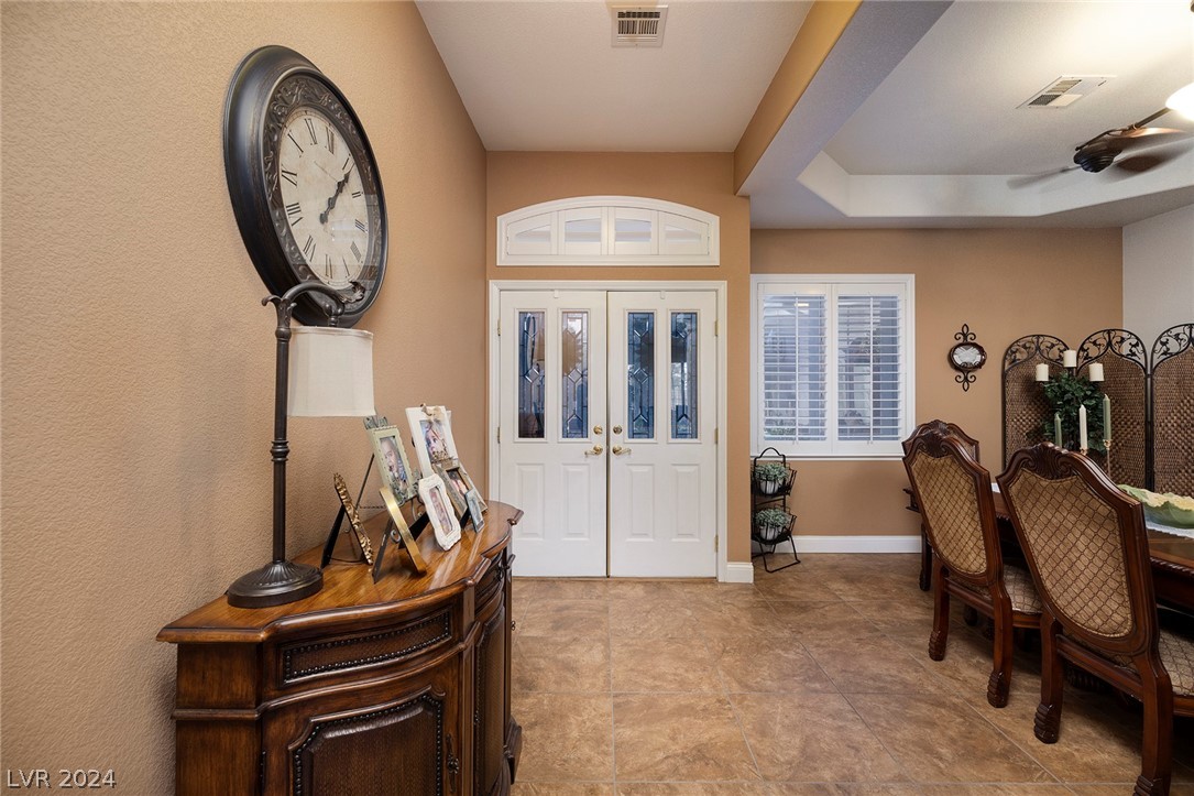 1005 Norellat Road Henderson, NV 89011 - Photo 6 of 48 Gallery Image 6