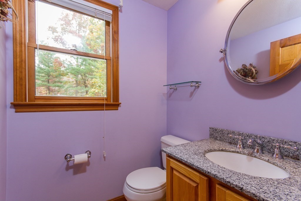 40 Ridge Road Pepperell, MA 01463 - Photo 16 of 32