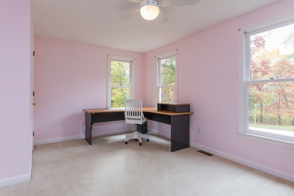 40 Ridge Road Pepperell, MA 01463 - Photo 21 of 32