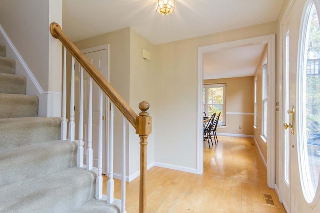 40 Ridge Road Pepperell, MA 01463 - Photo 4 of 32
