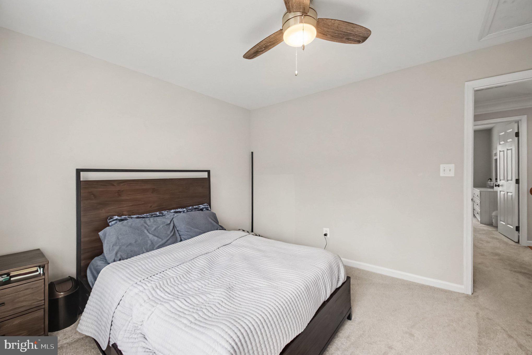 1319 Gatesmeadow Way Reston, VA 20194 - Photo 27 of 46 Gallery Image 27