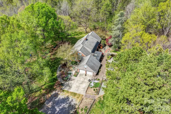 $950,000 | 1035 Brafford Drive, Concord, NC 28025