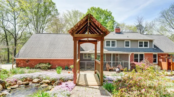 $950,000 | 1035 Brafford Drive, Concord, NC 28025