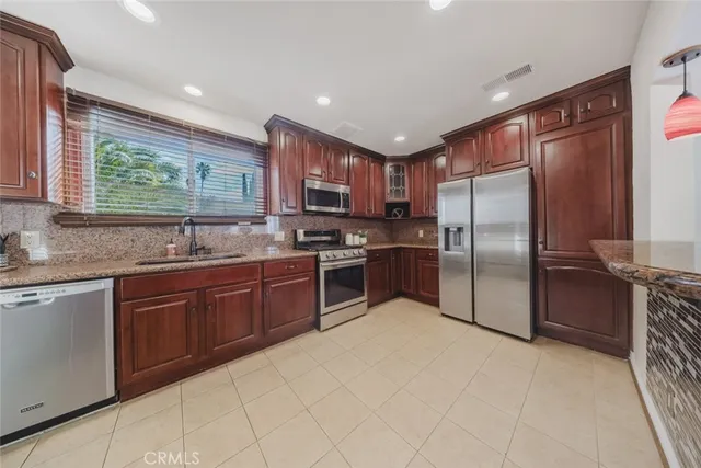 $1,430,000 | 520 North Howard Street, Glendale, CA 91206