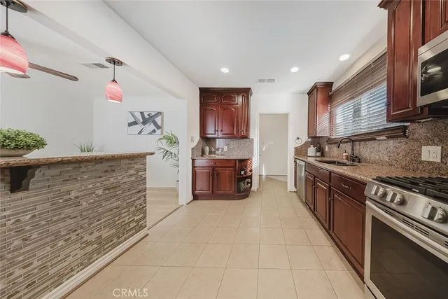 $1,430,000 | 520 North Howard Street, Glendale, CA 91206