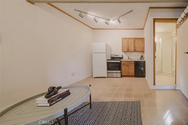 $1,430,000 | 520 North Howard Street, Glendale, CA 91206