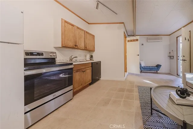 $1,430,000 | 520 North Howard Street, Glendale, CA 91206