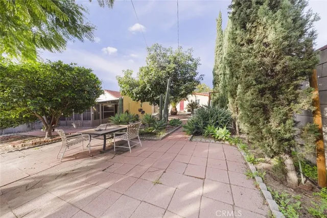$1,430,000 | 520 North Howard Street, Glendale, CA 91206