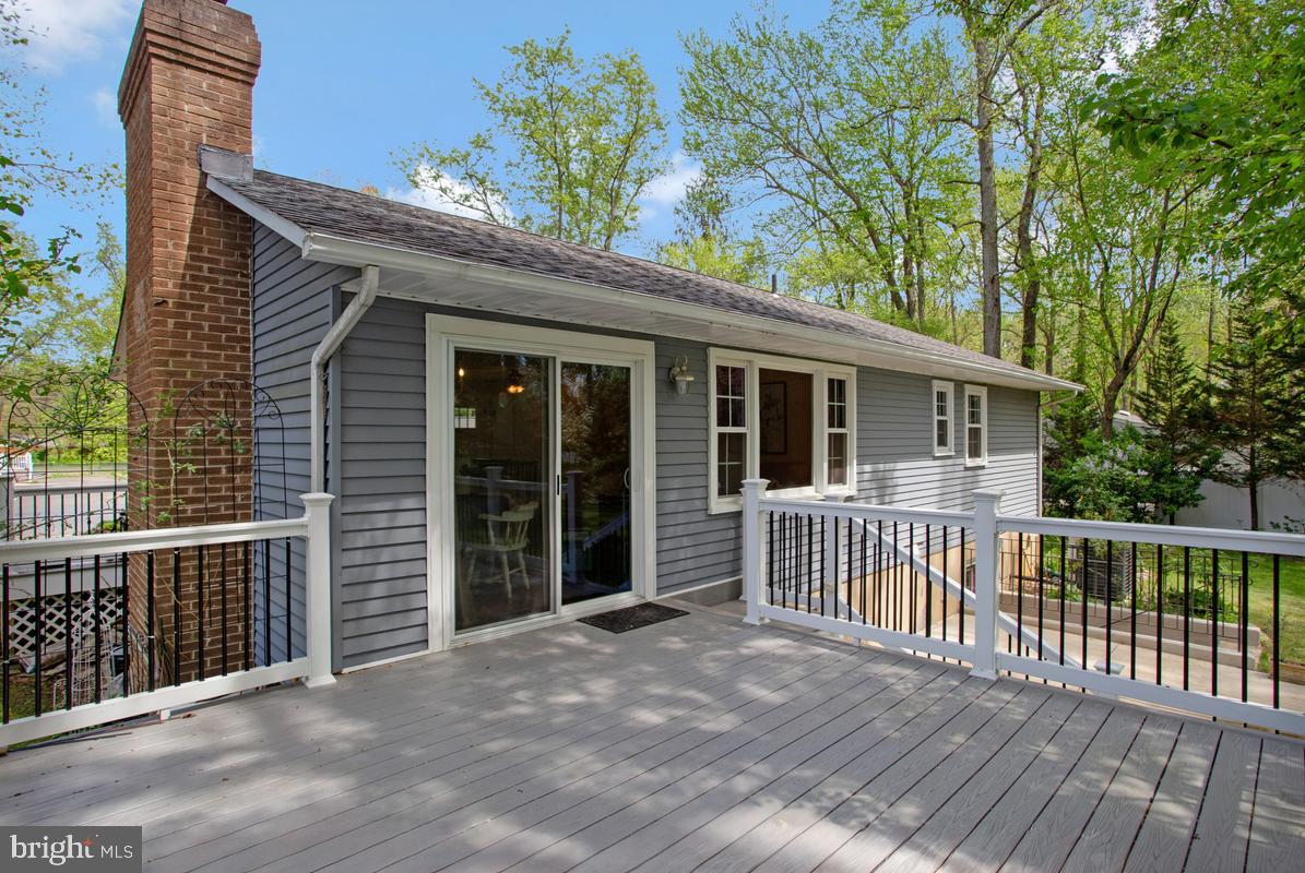 91 Scotts Cove Road Edgewater, MD 21037 - Photo 37 of 40 Charming home with serene outdoor space.