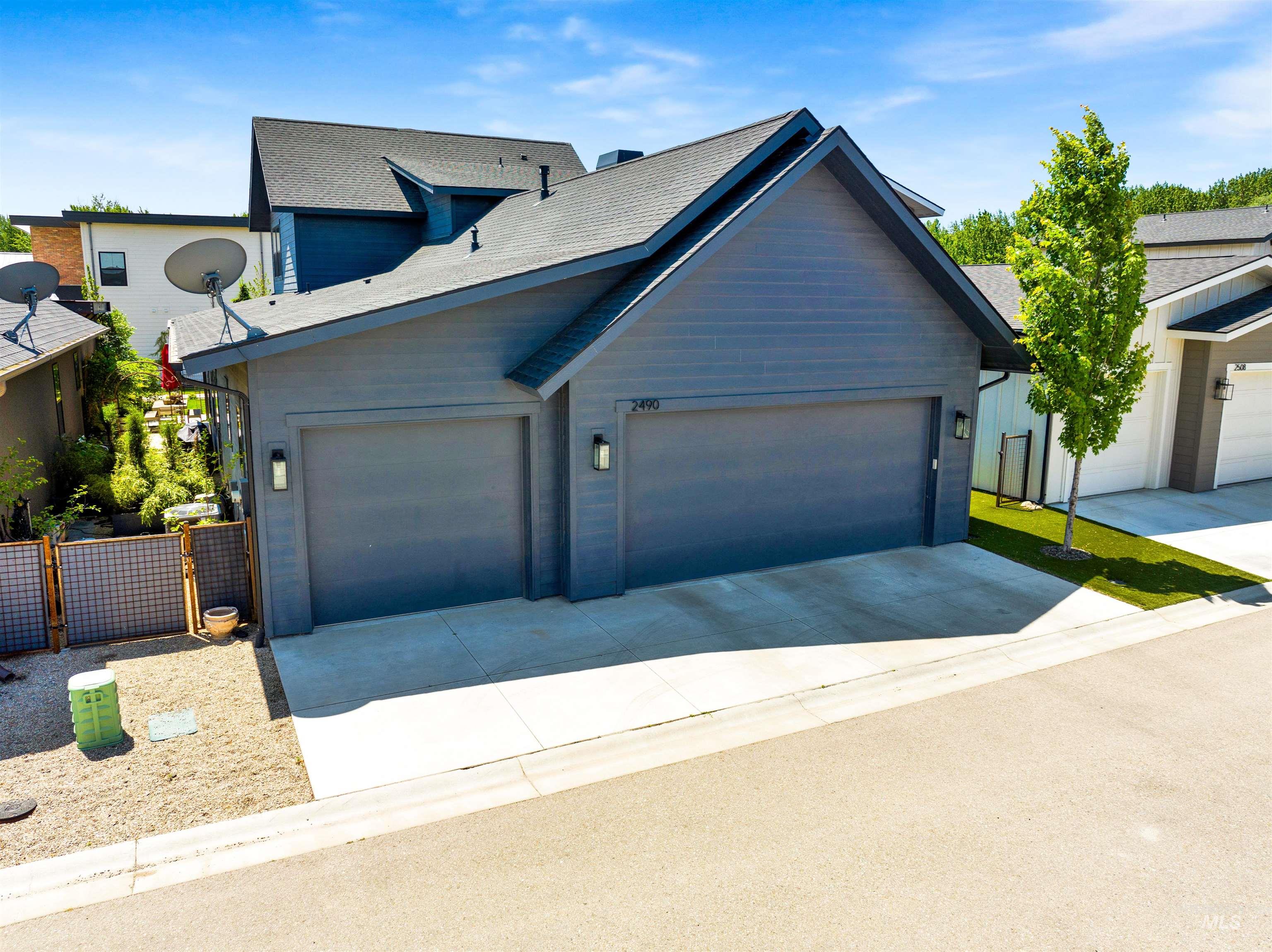2490 West Rustic Forge Street Eagle, ID 83616 - Photo 8 of 41