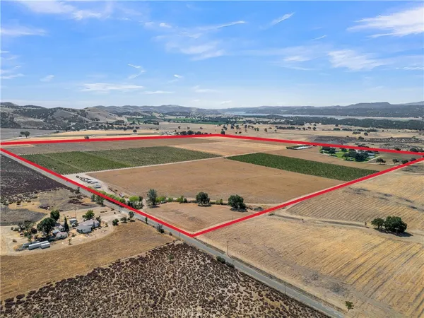 $3,750,000 | 52540 Bradley Lockwood Road, Bradley, CA 93426