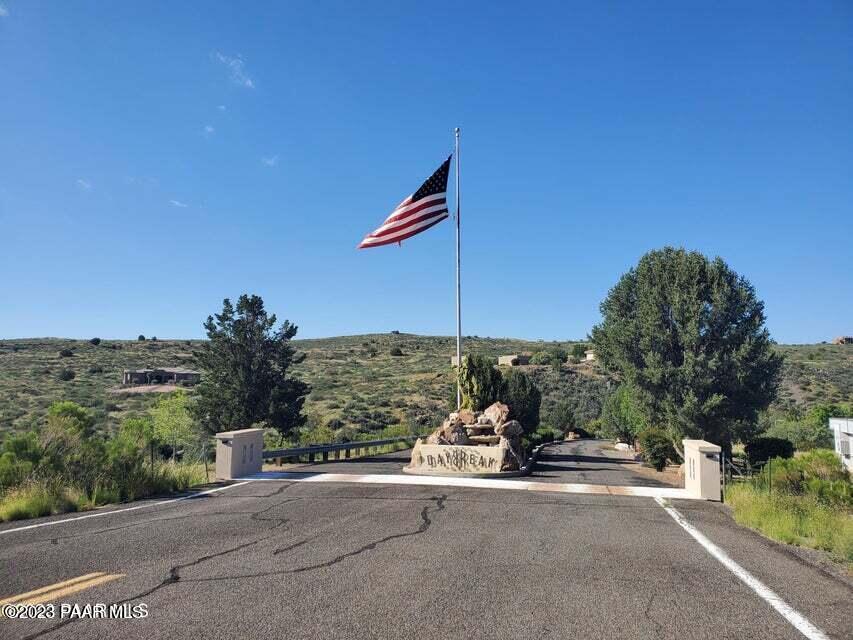 15760 East Broken Bit Road Mayer, AZ 86333 - Photo 17 of 19 Day Break Entrance