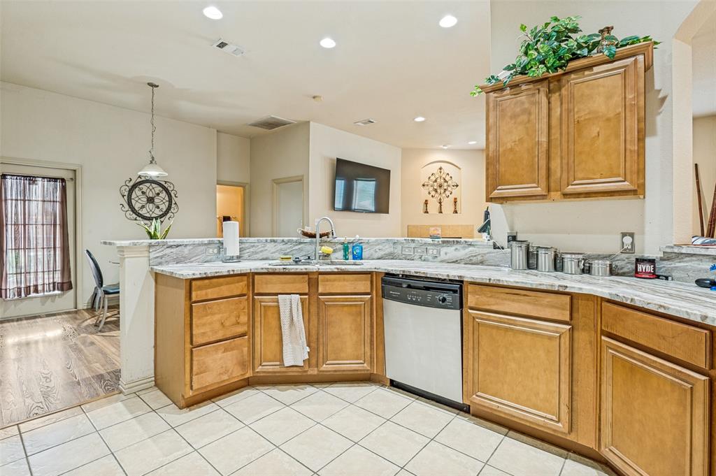 803 Mill Creek Road Lancaster, TX 75146 - Photo 10 of 26
