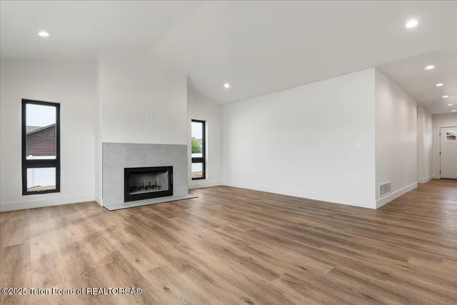 $995,000 | 8866 Avery Drive, Victor, ID 83455