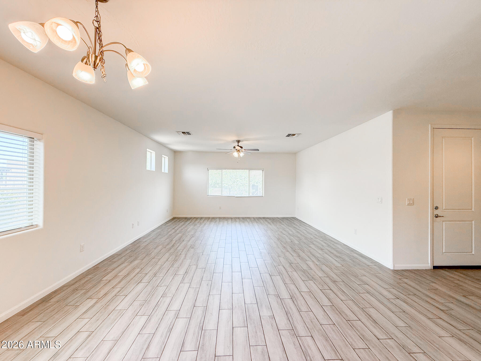 1741 West Pollack Street Phoenix, AZ 85041 - Photo 6 of 33