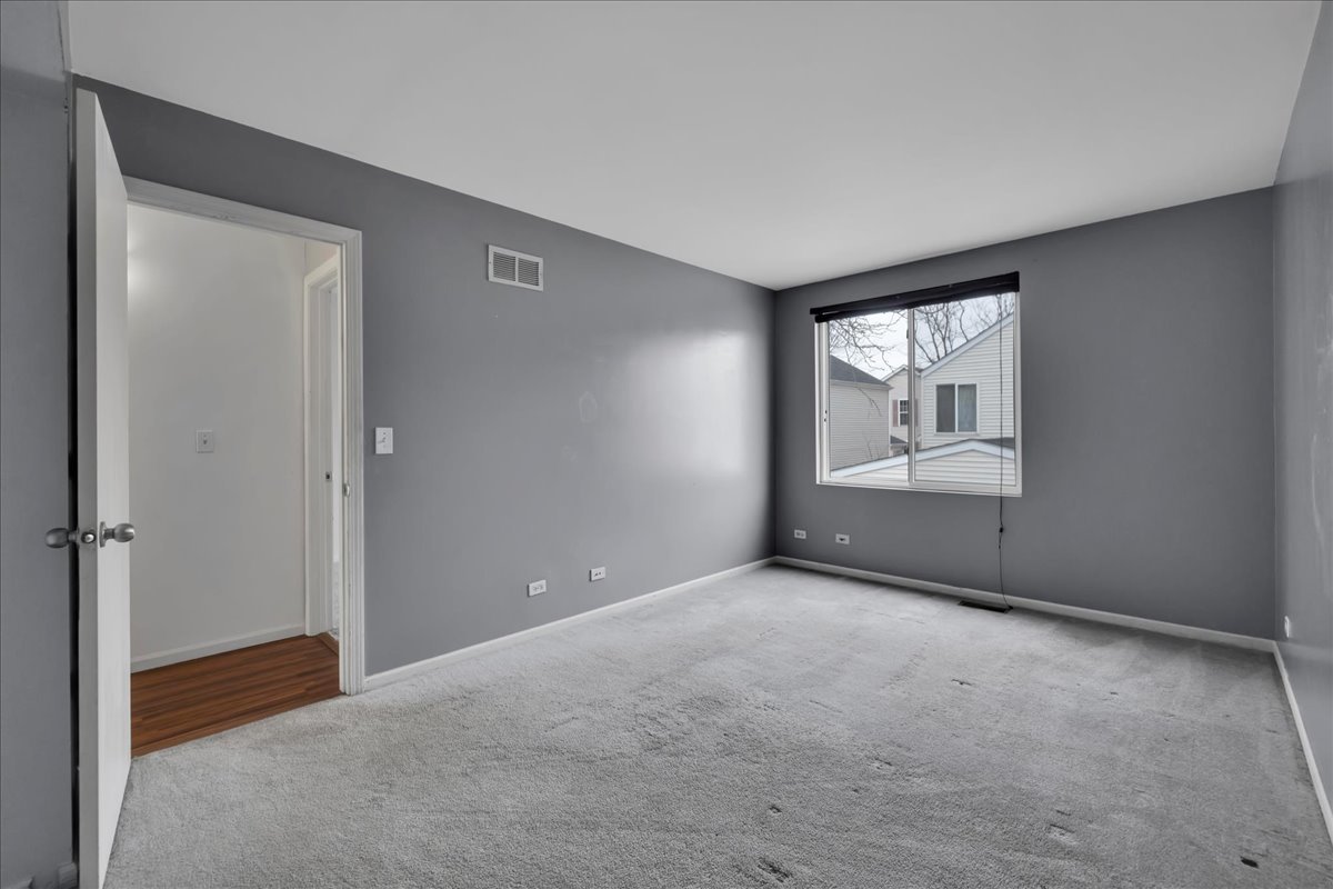 823 Symphony Drive Aurora, IL 60504 - Photo 14 of 27