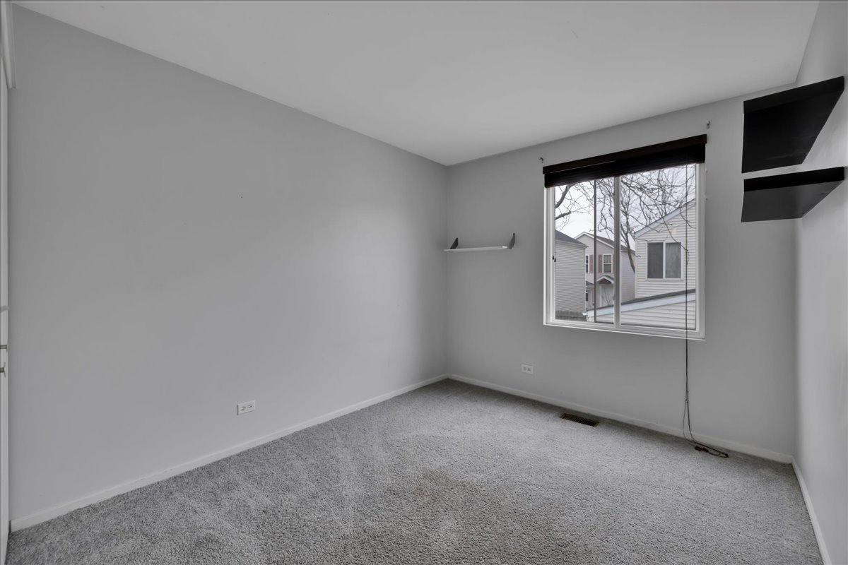 823 Symphony Drive Aurora, IL 60504 - Photo 15 of 27