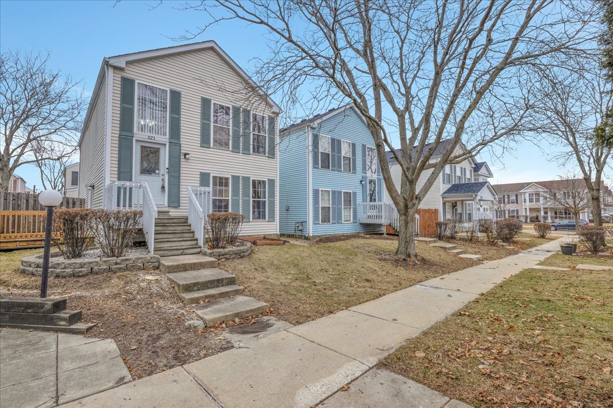 823 Symphony Drive Aurora, IL 60504 - Photo 2 of 27