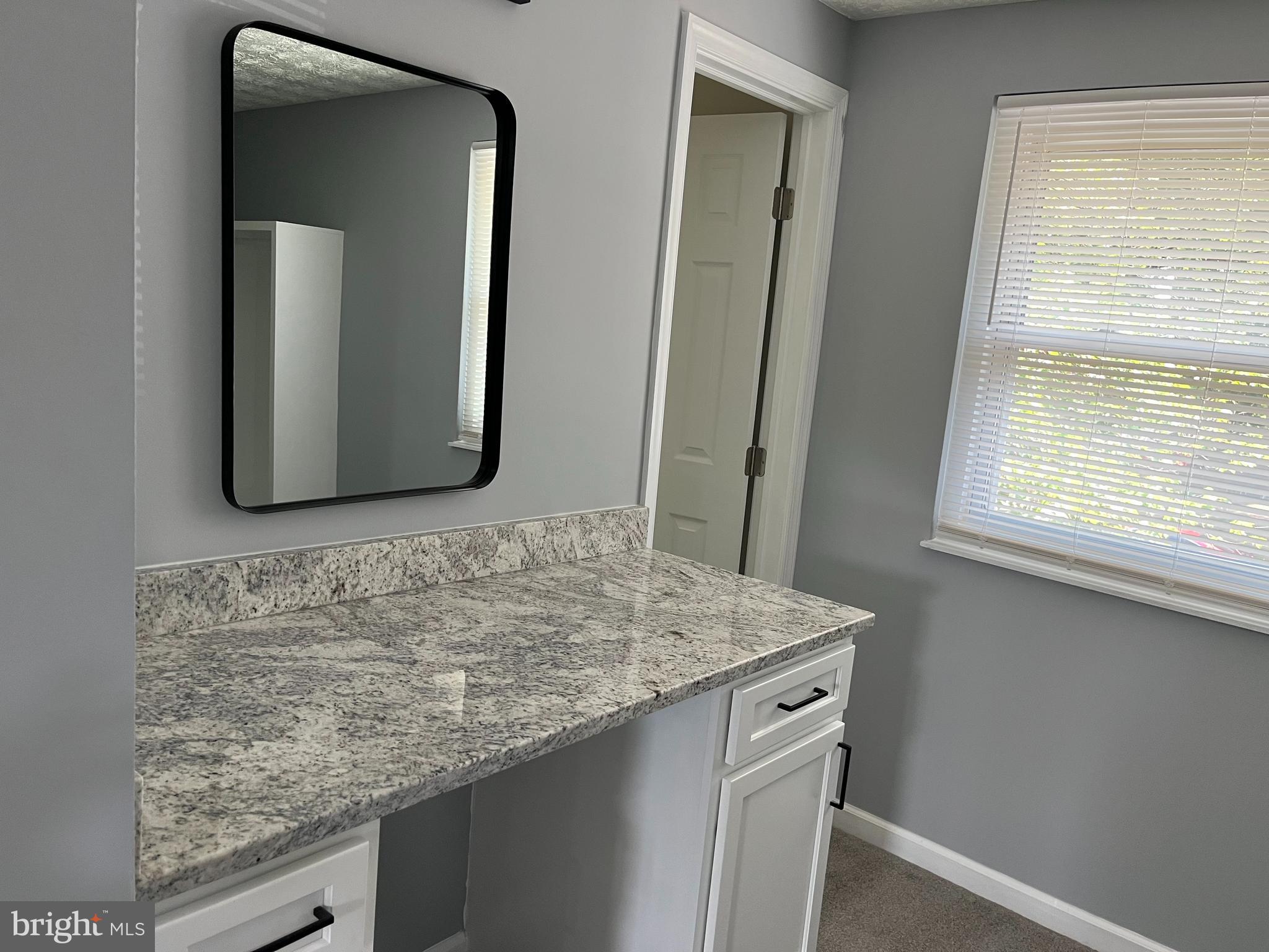 6104 Clinton Way Clinton, MD 20735 - Photo 20 of 52 Dressing Area-Principal Room