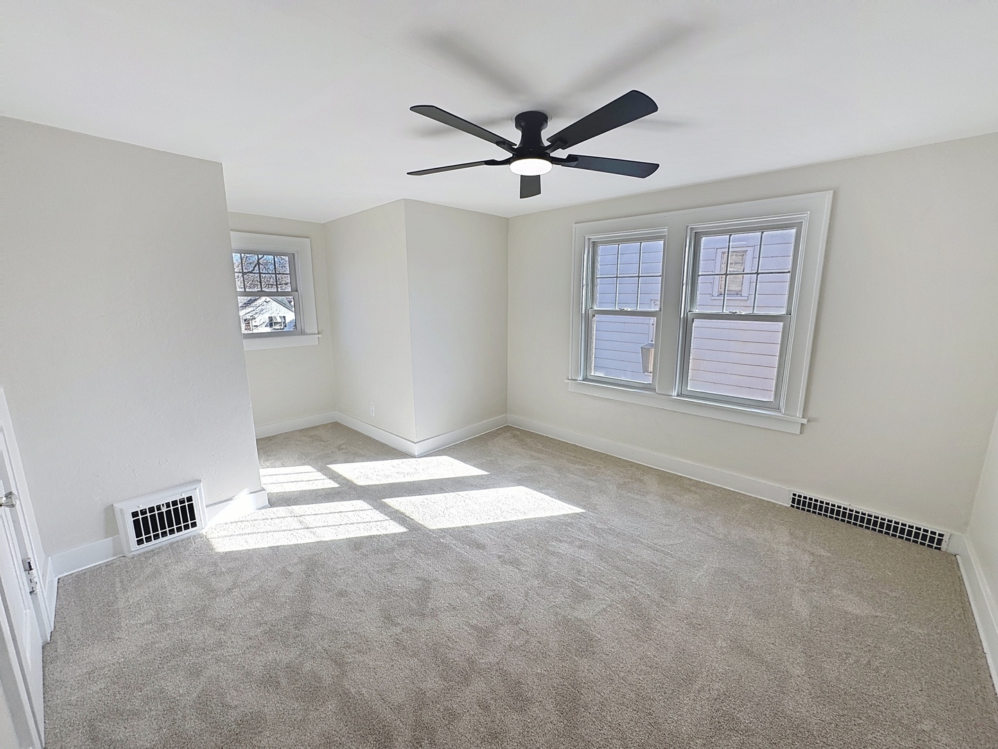 2431 28th Street Moline, IL 61265 - Photo 13 of 25