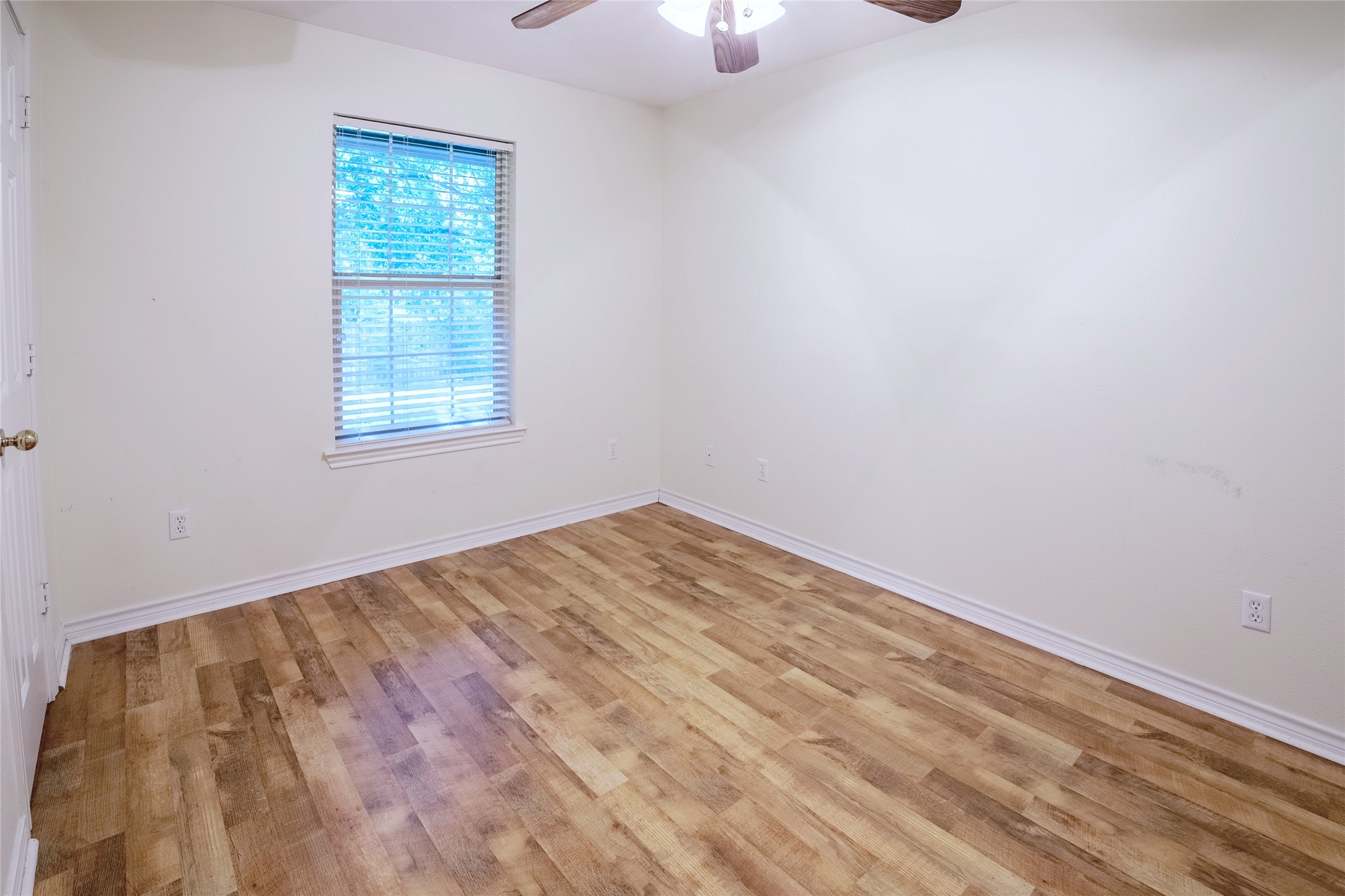 4802 Treadgold Lane Bryan, TX 77802 - Photo 17 of 28 an empty room with a window