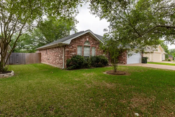 $300,000 | 4802 Treadgold Lane, Bryan, TX 77802