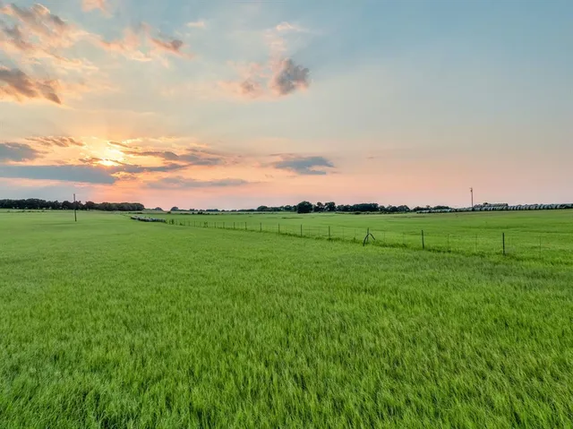 a view of an ocean with a big yard