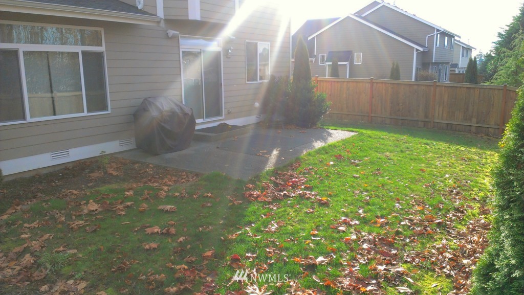 5904 Northeast 4th Place Renton, WA 98059 - Photo 12 of 12