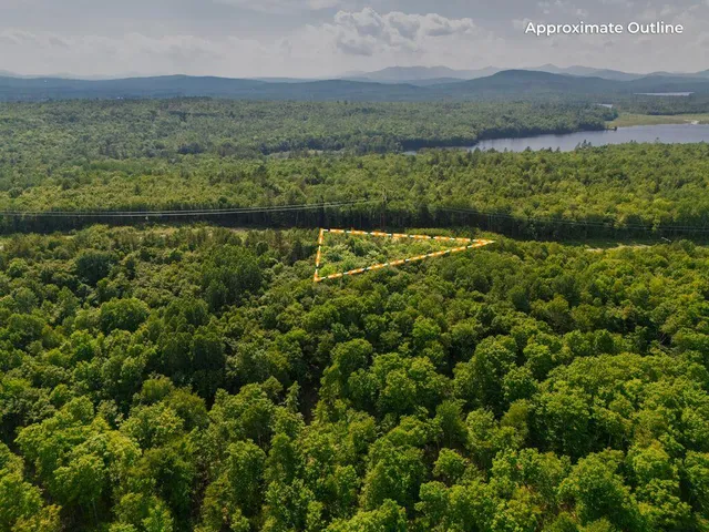 $350,000 | 47-025 Cardinal Drive, Embden, ME 04958